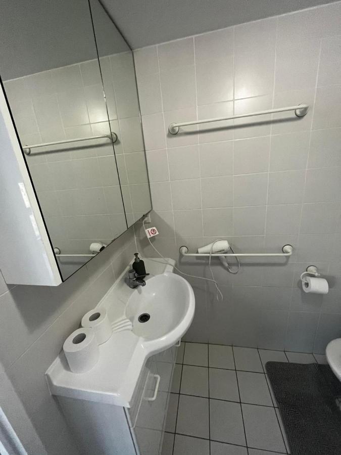 Private Room With Ensuite In The Cbd Kanberra Dış mekan fotoğraf